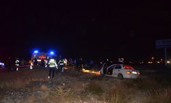 Ehliyetsiz ve alkollü sürücünün aracı takla attı: 1 ölü, 1 yaralı