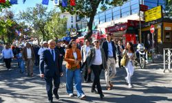 Ankara'da 7. Cadde araç trafiğine kapatıldı