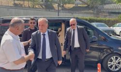 İstanbul Büyükşehir Belediyesi Başkan Vekili Nuri Aslan, CHP il binasına geldi