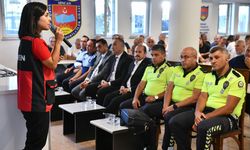 Servis şoförleri için ilk yardım ve güvenli sürüş eğitimi düzenlendi