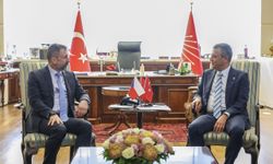 CHP Genel Başkanı Özel, Çekya'nın Ankara Büyükelçisi Stepanek ile görüştü