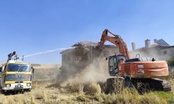 Pursaklar Belediyesi’nden metruk yapılarla kararlı mücadele