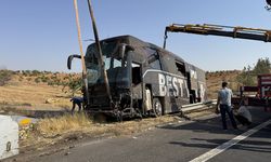 Şanlıurfa'da yolcu otobüsü devrildi: Çok sayıda yaralı var
