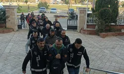 Tekneyle yurt dışına kaçmaya çalışırken yakalanan 8 FETÖ şüphelisi tutuklandı
