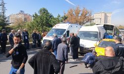 Ankara'da 6 aracın karıştığı zincirleme trafik kazasında 6 kişi yaralandı