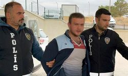 Anne ve babasını öldürüp, 3 akrabasını yaraladı: 74 yıl hapis cezasına çarptırıldı