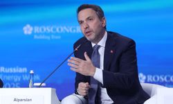 Bakan Bayraktar: Hiçbir enerji kaynağını dışlamıyoruz