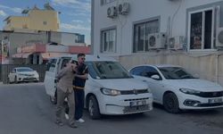 Boşanma aşamasındaki eşinin kardeşlerinden korktuğu için polis gibi davranıp, ateş etmiş
