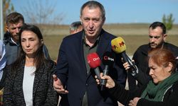 DEM Parti'den Selahattin Demirtaş'a ziyaret: 'Yeri artık cezaevleri değil bizim yanımızdır'