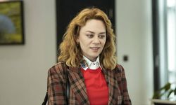 Demet Evgar şafak operasyonuyla evinden alındı! Fenomen dizinin seti durdu