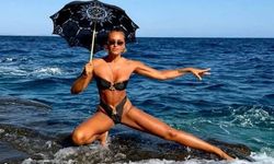 Eda Taşpınar'dan yürek hoplatan bikini paylaşımı