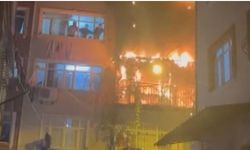 Beyoğlu'ndaki bir evde havai fişek nedeniyle yangın çıktı!