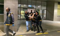 Kız kardeşine şiddet uygulayıp, üzerine kaynar su döken şahıs kendisine zarar verdi