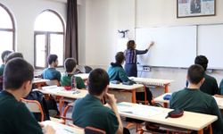 İstanbul’daki liselere cuma namazı talimatı: ‘Hassasiyet gösterin’