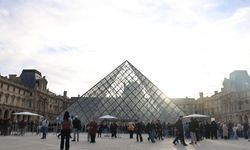 Louvre soygununda iki şüpheli suçunu itiraf etti