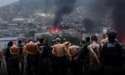 Mahalleye uyuşturucu operasyonu: 4'ü polis en az 60 kişi öldü!