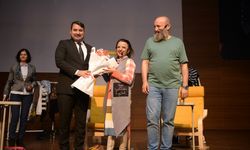 Kahramankazan’da ‘Parça Tesirli Pazarlar’ ile kahkaha dolu akşam