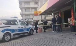 Kask takıp iş yerindekilere tüfekle ateş açtı: 2 yaralı