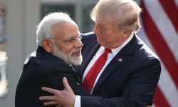 Video: Trump, Hindistan Başbakanı Modi'nin aksanını taklit etti