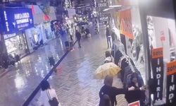 Üniversiteli kızın eteğini tutarak tepki gösterip darbeden kadın, adli kontrolle serbest