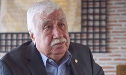 Oyuncu Ahmet Gülhan hayatını kaybetti