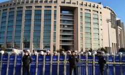 Araştırma: CHP’li belediyelere yönelik operasyonlar adil yürütülüyor mu?