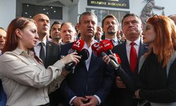 Özgür Özel'den Mansur Yavaş'a soruşturma iznine tepki: 'En kuvvetli adaylardan biri'