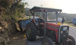 Dedesinin sürdüğü traktörden düşüp, tekerin altında kalan çocuk, hayatını kaybetti