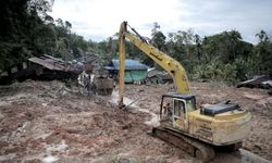 Endonezya’da sel ve toprak kayması: Hayatını kaybedenlerin sayısı 316’ya yükseldi