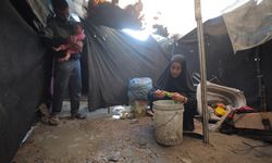 Gazze’de çadırlarda yaşayanlar için dondurucu soğuk ve çöp tehdidi