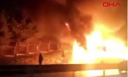 İstanbul’da İETT otobüsünün yanması kameralara yansıdı