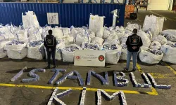 Ambarlı Limanı'nda piyasa değeri 94 milyon lira olan 394 bin paket kaçak sigaraya el konuldu