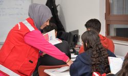 Kahramankazan Belediyesinden YKS öğrencilerine kitap desteği