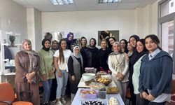 Hanım Evi kursiyerlerinden Öğretmenler Günü’ne özel sürpriz