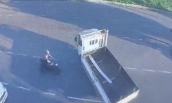 Motosiklet ile kamyonet çarpıştı; 1 yaralı