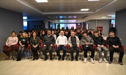 Mamak’ta gençler Antarktika’nın bilim dünyasıyla buluştu