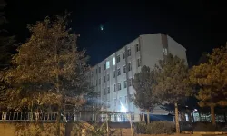 Niğde’de 6 öğrenci yedikleri pastadan sonra hastanelik oldu