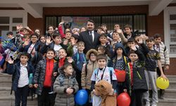 Başkan Çırpanoğlu’ndan Öğretmenlere 24 Kasım ziyareti