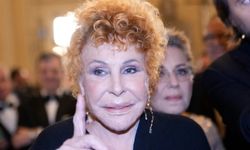 İtalyan şarkıcı Ornella Vanoni hayatını kaybetti