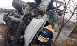 Tokat’ta minibüs, kamyonete çarptı: 1 yaralı