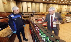 Yenimahalle’de Fast food zincirleri mercek altına alındı