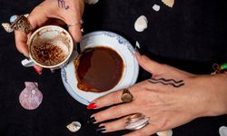 Ankara’da falcıların aylık geliri dudak uçuklattı!