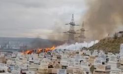 Ankara'da mezarlık yakınında yangın