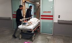 Boşanma aşamasındaki eşini eve kadar takip edip bıçakladı