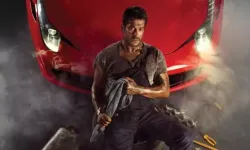 Burak Özçivit’in tiyatro performansı tartışma yarattı