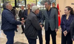 CHP Genel Başkanı Özel, Durbay ailesiyle taziye kabulüne devam etti