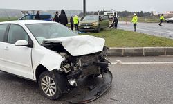 Edirne'de iki otomobilin çarpıştığı kazada 7 kişi yaralandı