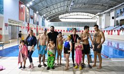 Mamak Belediyesi’nden engelli bireylere özel yüzme eğitimi