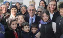 Erdal Beşikcioğlu Etiler Mahallesi sakinleriyle buluştu