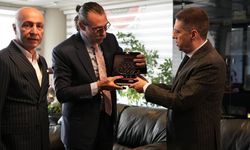 Etimesgut Belediye Başkanı Beşikcioğlu’ndan Gençlerbirliği’ne ziyaret